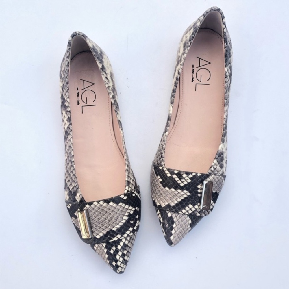 AGL | Leather snakeskin pointed toe flats with buckle | EUR 37.5 | NEW